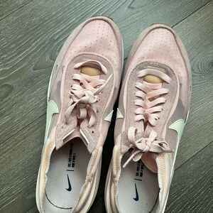 Nike Waffle One Pink Sneakers